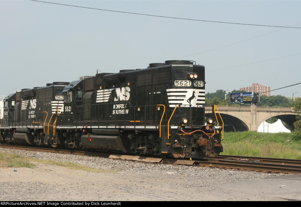 NS 5621